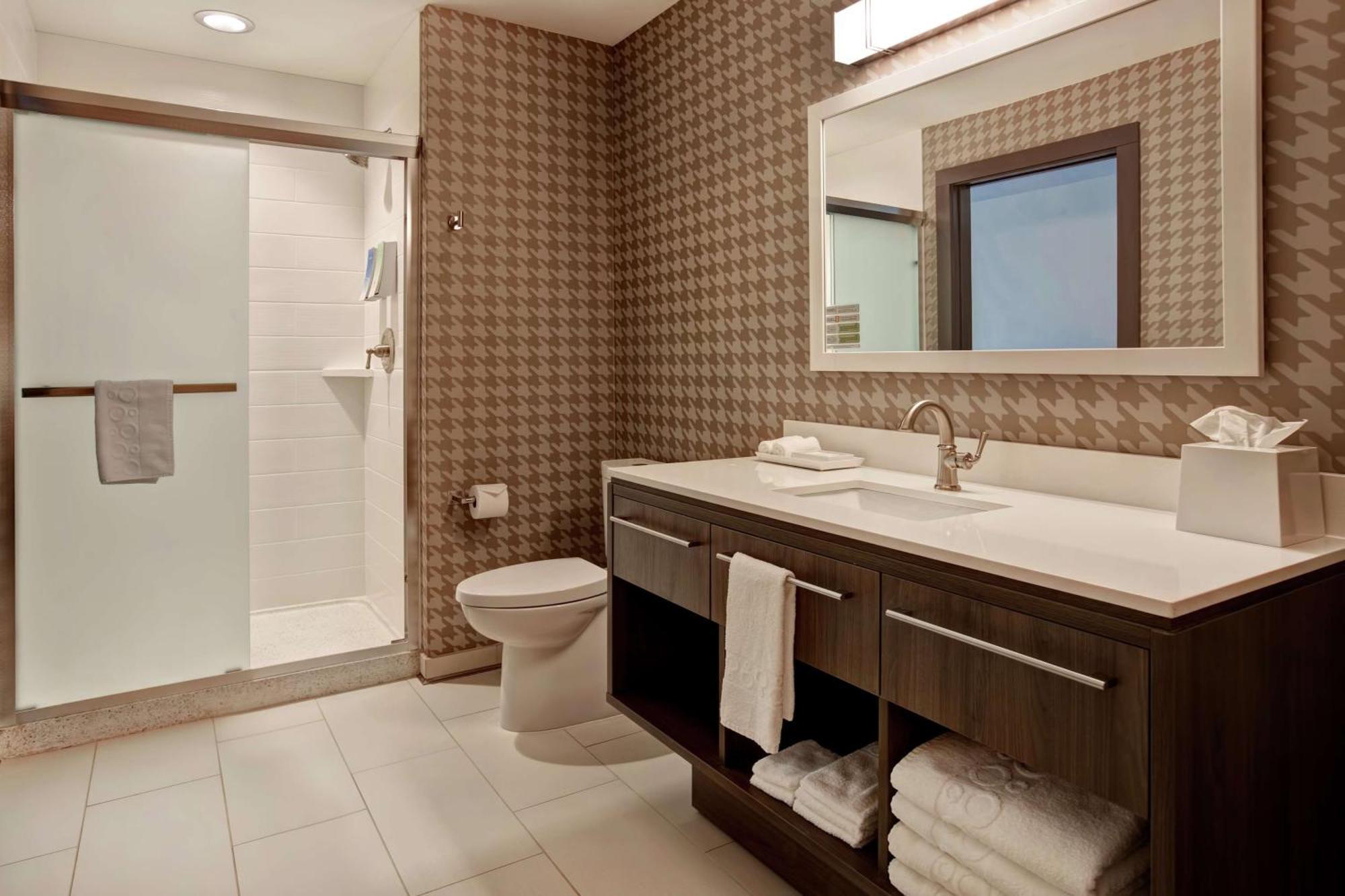 Home2 Suites By Hilton Charlotte Uptown מראה חיצוני תמונה