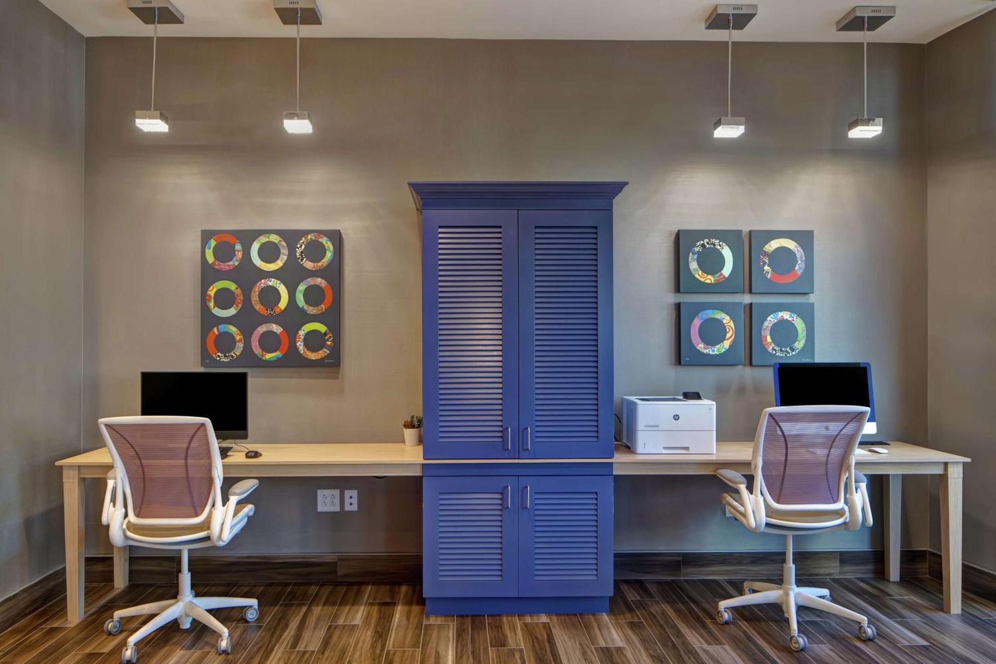 Home2 Suites By Hilton Charlotte Uptown מראה חיצוני תמונה
