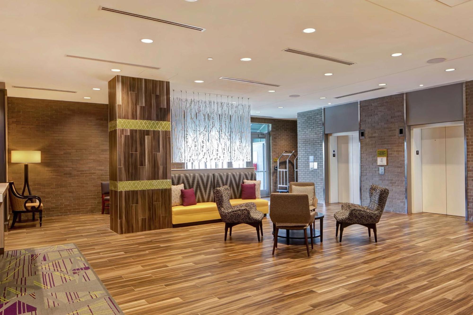 Home2 Suites By Hilton Charlotte Uptown מראה חיצוני תמונה