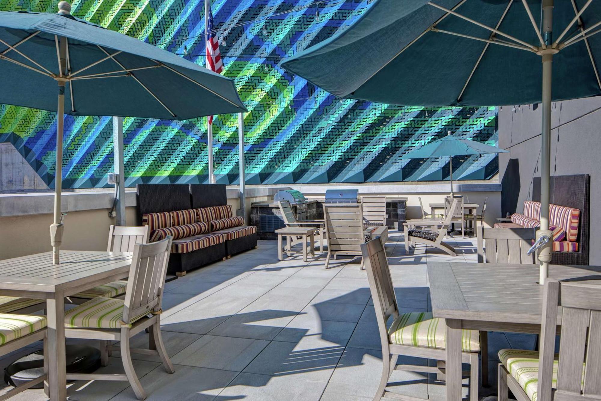 Home2 Suites By Hilton Charlotte Uptown מראה חיצוני תמונה