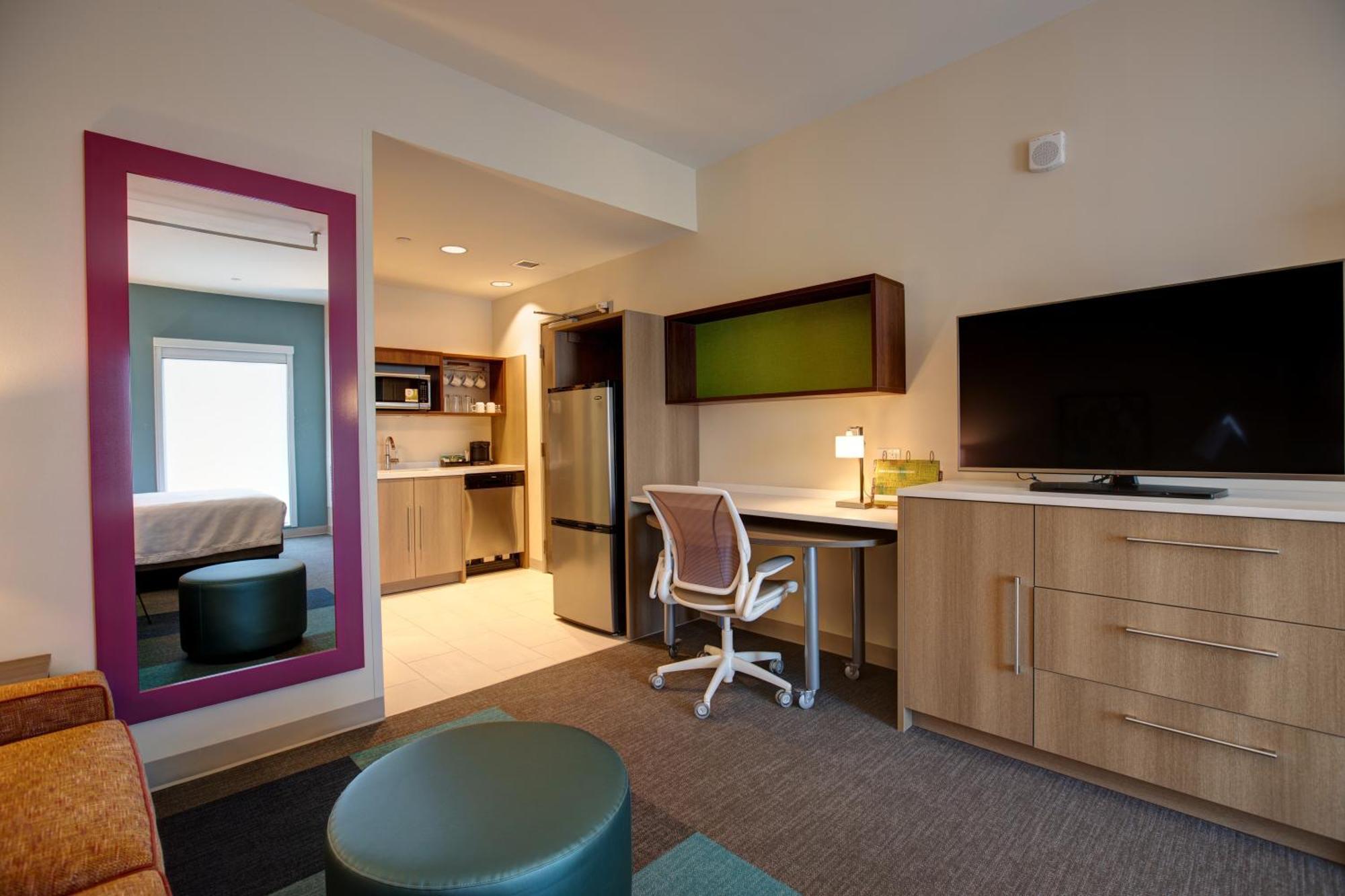 Home2 Suites By Hilton Charlotte Uptown מראה חיצוני תמונה