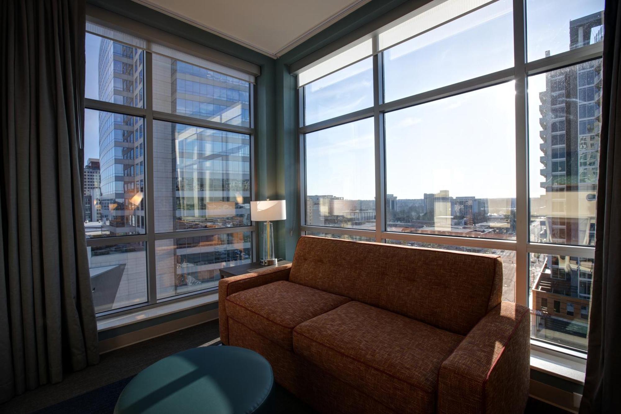 Home2 Suites By Hilton Charlotte Uptown מראה חיצוני תמונה